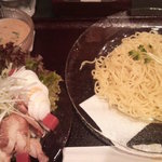 石釜らーめん田田 - チキンサラダ麺\930