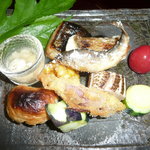 米倉 - 焼き物（葉を取るとこのようなお料理が・・）