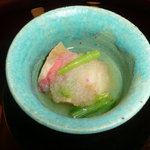 米倉 - 桃と小松菜のみぞれ和え