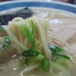 沖食堂 - ラーメンのアップ