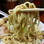 ラーメン二郎 - 小ラーメン￥690円+キムチ￥80円（コールニンニク野菜）