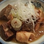 もつ焼き松ちゃん - もつ煮込み400円