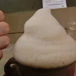 琉球珈琲館 - 泡自体が大きいです