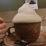 琉球珈琲館 - 泡で盛り上がってます