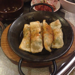 赤いとんがらし - 餃子