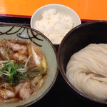 空飛ぶうどん やまぶき家 - 豚バラの肉汁つけ麺 小ごはん付 ¥730
            (本日のオススメ)