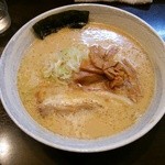 美豚 - 極豚骨ラーメン