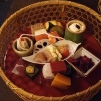 韻松亭 - 花籠膳 雪 2000円