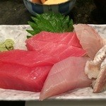 魚盛 - 201512 魚盛  ★本日のランチ(刺身）850円★鮪・ひらまさ・鯛・鯵酢〆