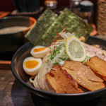 麺者すぐれ - 2015年12月再訪：つけ麺すぐれ 全部のせ 大盛り☆