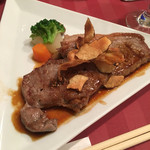 ブーション - お肉大きくして貰いました。