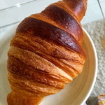 イソップベーカリー 本店 - パリの朝♪