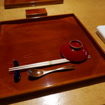御料理 樋渡 - テーブルセッティング