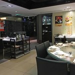 Ponte 16 Tak Heng Hot Pot - 