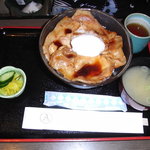 Resutoram mikaku - 豚丼