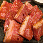 厳選和牛 焼肉 犇屋 天満本店 - 上カルビ（880円）