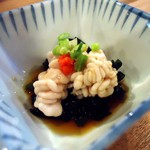 立ち呑み 魚平 箱崎町店 - 「白子ポン酢」180円だったかな。