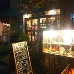 金魚CAFE - 夜の外観