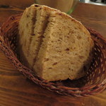 アヒルストア - パン：オニオン・カンパーニュ1