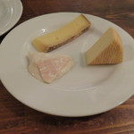 アヒルストア - チーズ3種