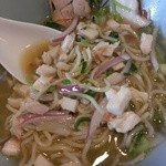 がふうあん - ひいらぎ煮干の塩ラーメンにペペロンチーノ和え玉投入(2015/11)