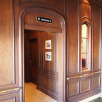 テディ・ルーズヴェルト・ラウンジ - お手洗いは3階にあります