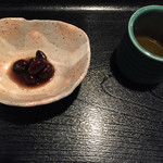 羅生門 はんにゃ - 黒豆甘煮とあったかい番茶