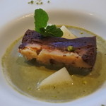 クッチーナ イタリアーナ ガッルーラ - 2015.12　ラ・フランスとヴァローナチョコのテリーヌ、ピスタチオのサルサ