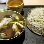 つきじ 文化人 - 牡蠣せいろ　1,230円＝15年12月