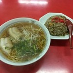 大陸 - ラーメンセット、８１０円
            