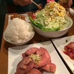 焼肉ざんまい - 