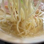 肉マースソバマサミ - あっさり並の麺