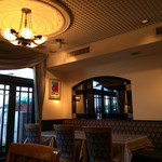 サロン・ド・テ・アルション - いい雰囲気のサロン