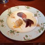 Allez y - ラフランス赤ワイン煮とショコラ