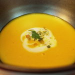 ドミニク・ブシェ トーキョー - カボチャのヴルーテ