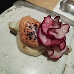 神保町 傳 - （2015/12  訪問）★この日のイチバン★鱸の焼き物。セロリのムース仕立てと、酒盗のムース仕立て。