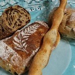 ホームメイド メルシー - オリーブ、クッペ、カレンツ、チャバタ