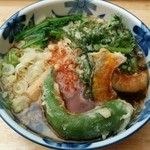 リカースタンド　ベルハウス - むじなうどん…なんだけど何うどん？