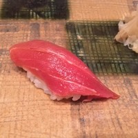 銀座 久兵衛 銀座本店 - 中トロ(煮切り)