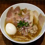 町田汁場 しおらーめん進化 - 煮干塩ラーメン全部入り