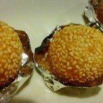 菜佳肴 - カリッモチッでおすすめ！出来立てをぜひ！ゴマ団子
