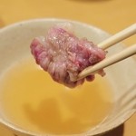 桜肉料理専門店 焼馬 古閑 - 上ヒモをレアレアで☆