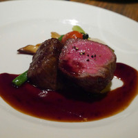BISTRO FAVORI 代官山 - 黒毛和牛モモ肉のロティ