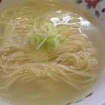 ら～めん 寺子屋 麺倶楽部 - 塩ラーメン450円
