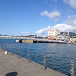 ゲンコツハンドレッド - おまけ4。門司港ホテル側から跳ね橋を見る。いい天気。(^^