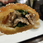 創作串揚 つだ - 豚肉のしそ巻き中身