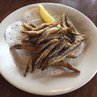 レストラン ラ・マーレ - 季節の魚のフリット(きびなご)