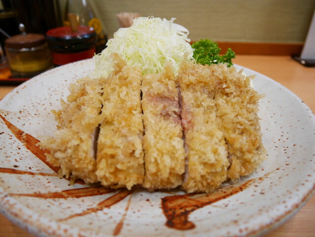 とん八亭 （とんぱちてい） 上野御徒町/とんかつ [食べログ]