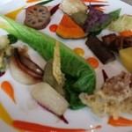 リュミエール大阪KARATO - 蒸気でお料理が冷めないようにしています。