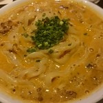 RIＳE - 名物カレーうどん(半分に分けてもらいました)